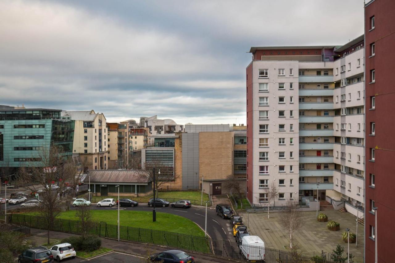 Holyrood New Apartment Edinburgh Exteriér fotografie